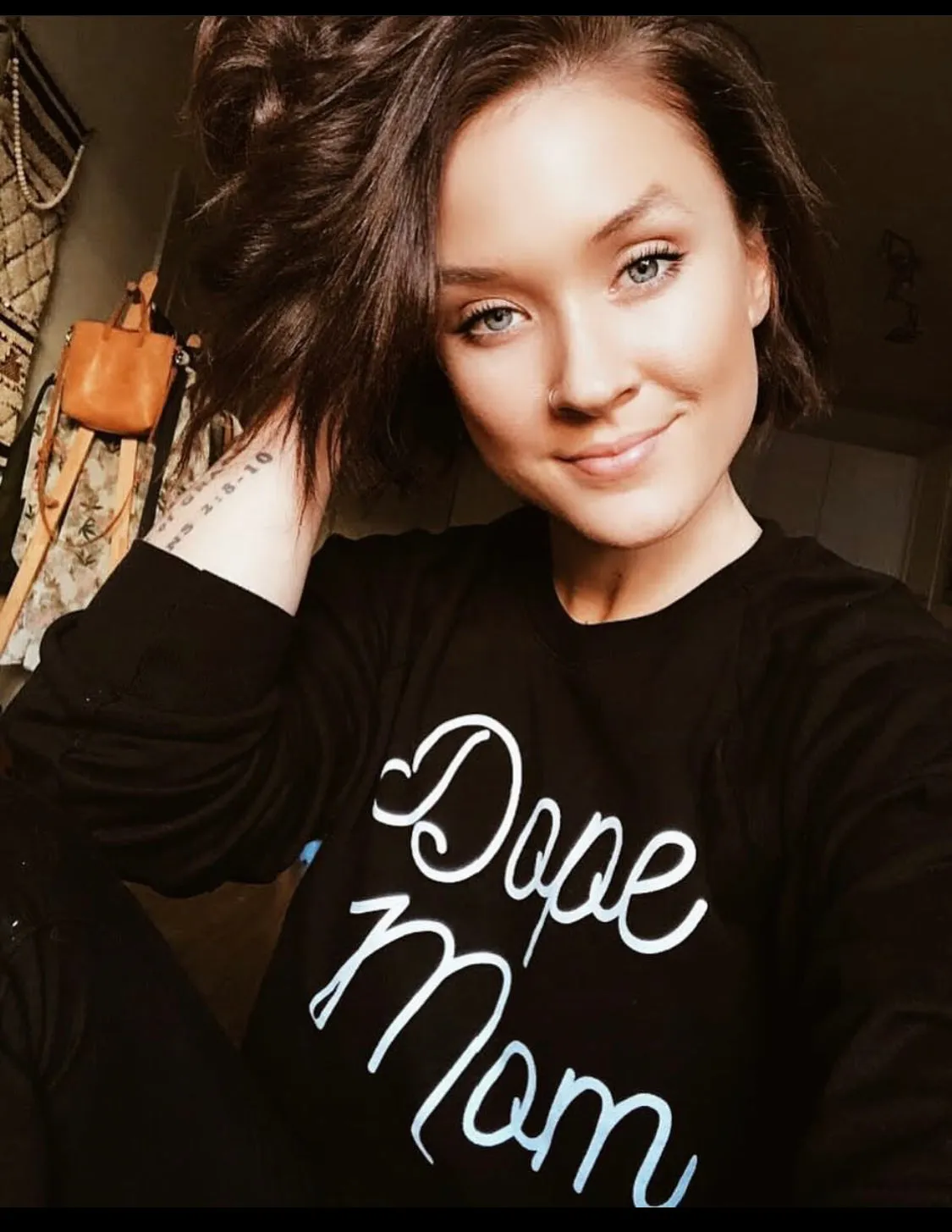 Mom Premium Sweatshirt - Dope Mom - Black Sweatshirt